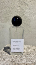 Baby Johnson's perfume by Echo Notes Laboratory Perfumes, close up detail