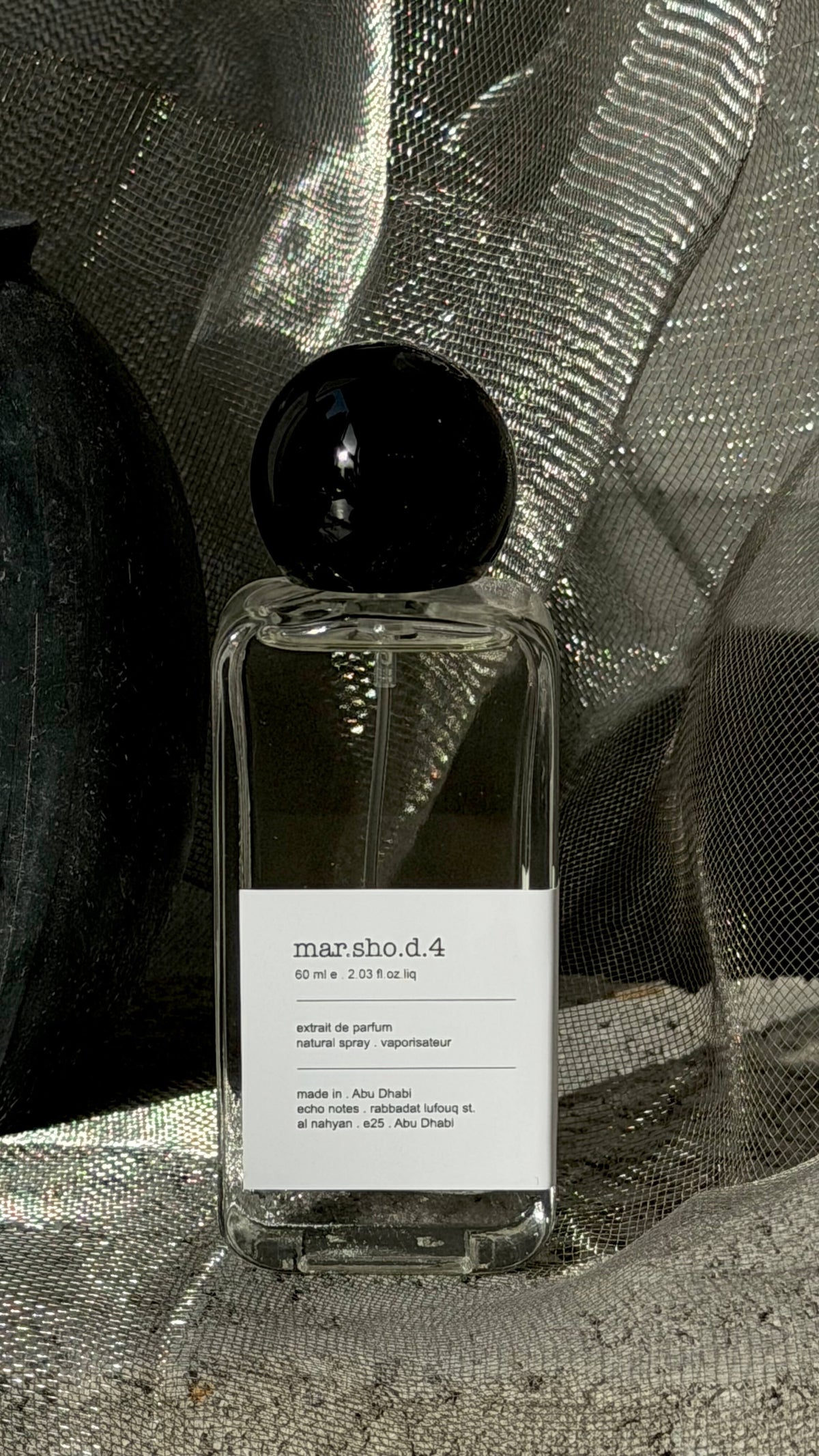 Marshoud 4 Red eau de parfum bottle Echo Notes spicy fruity fragrance