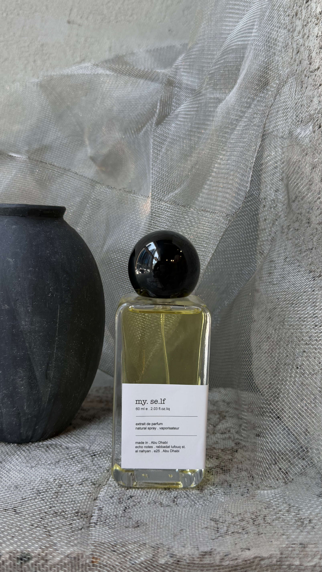 MYSLF perfume by Echo Notes Laboratory Perfumes, close-up detail